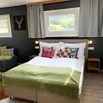 Maya Apartment