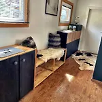 Maya Apartment *